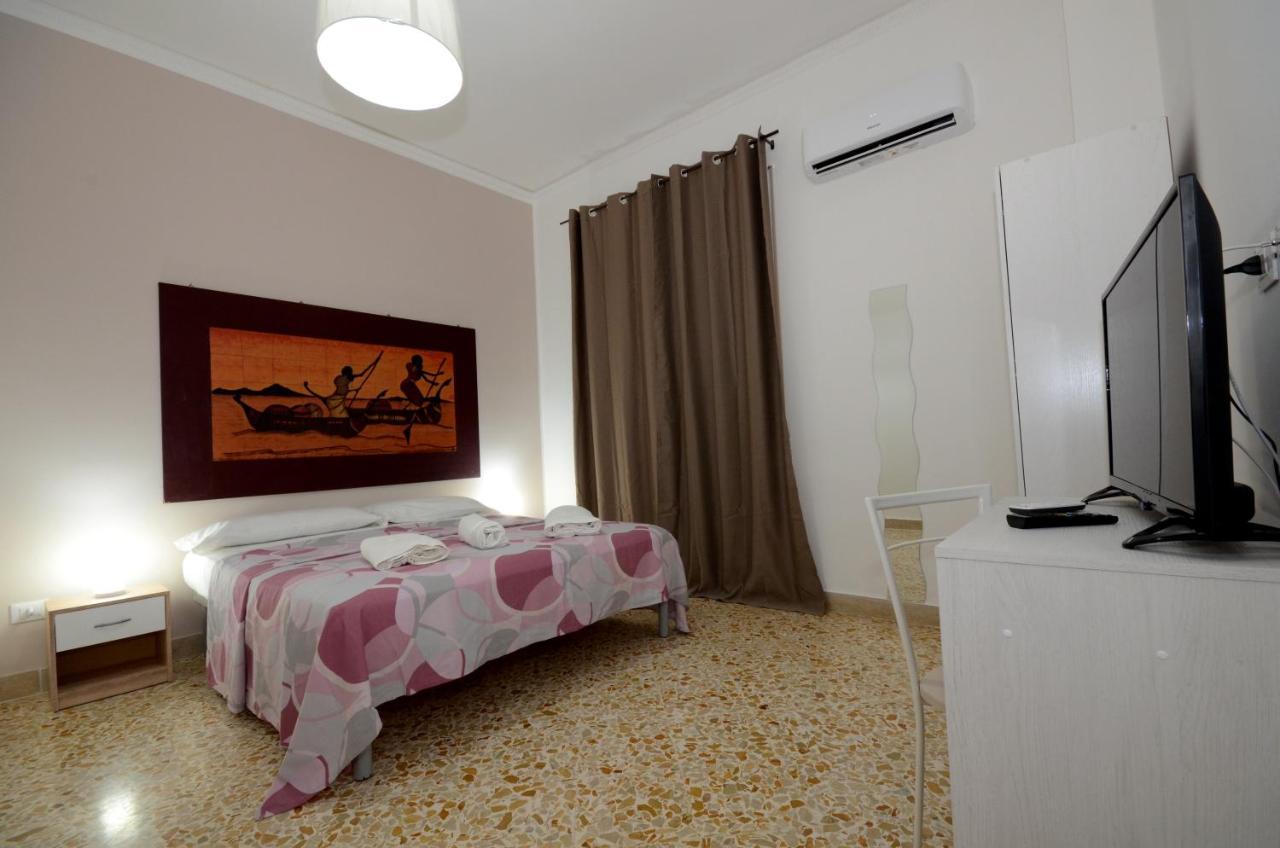 La Casa Del Moro - Al Politeama Bed & Breakfast Palermo Eksteriør bilde