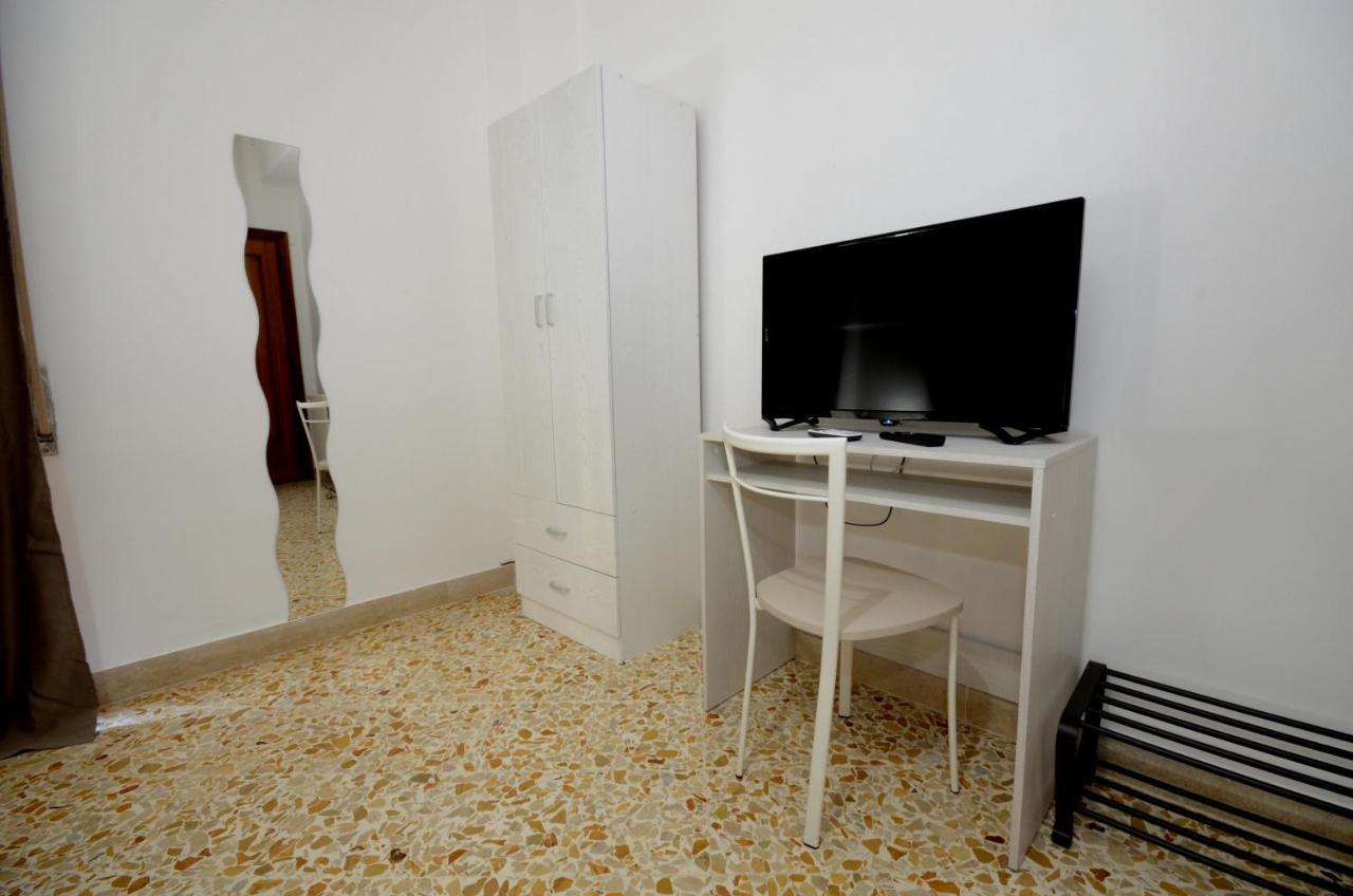 La Casa Del Moro - Al Politeama Bed & Breakfast Palermo Eksteriør bilde