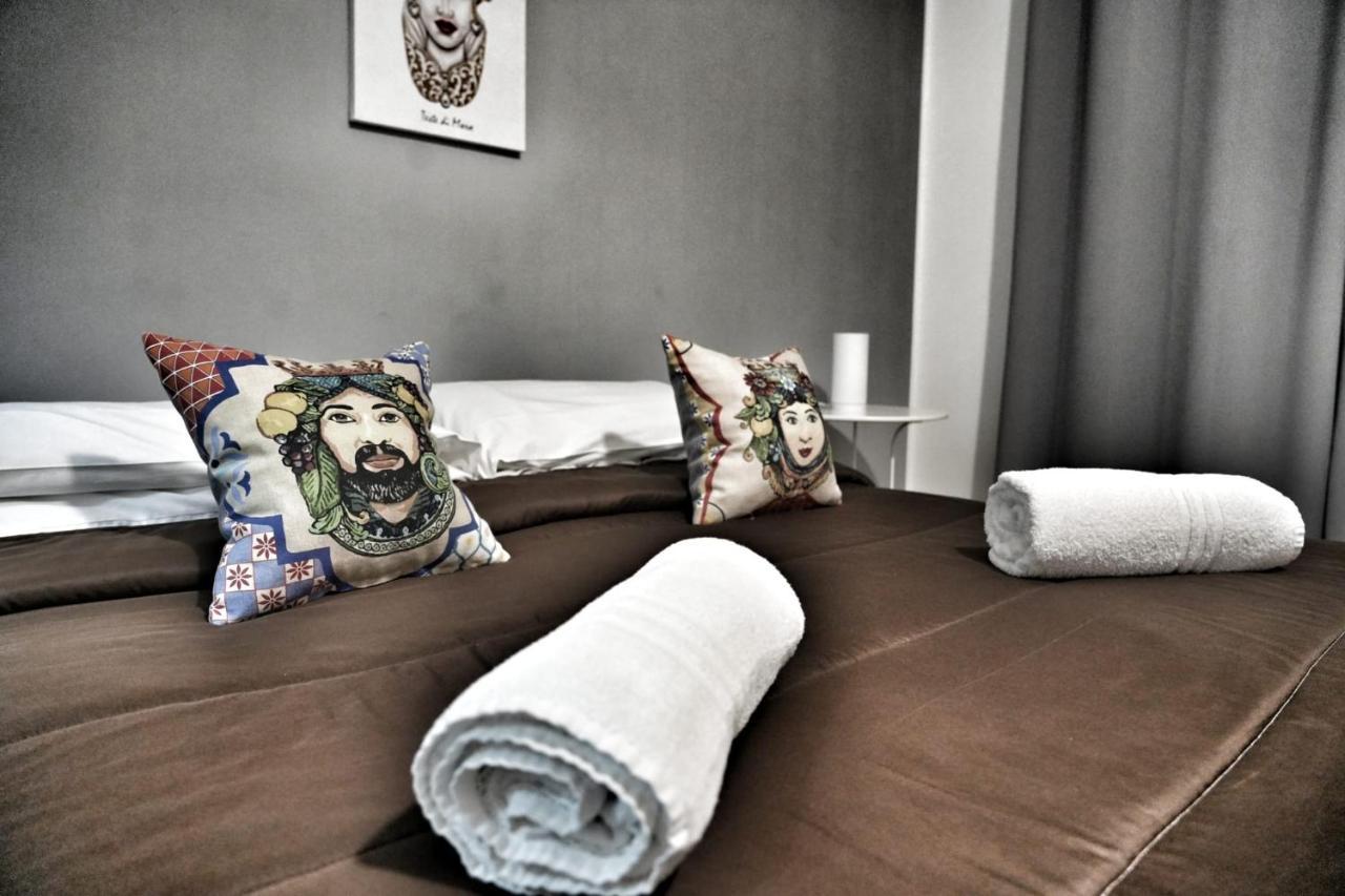 La Casa Del Moro - Al Politeama Bed & Breakfast Palermo Eksteriør bilde