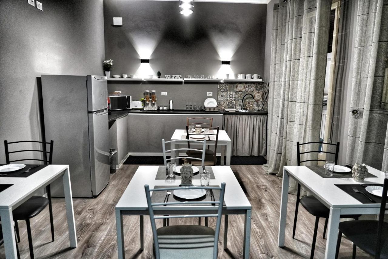 La Casa Del Moro - Al Politeama Bed & Breakfast Palermo Eksteriør bilde