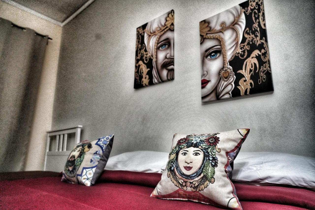 La Casa Del Moro - Al Politeama Bed & Breakfast Palermo Eksteriør bilde